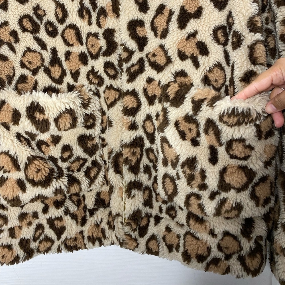 Show Me Your Mumu Faux Fur Jacket - Picture 5 of 6